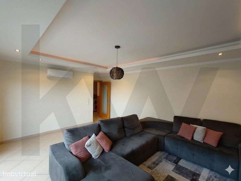 Apartamento T2 – Urbanização João de Ourém, 3.º Piso - Grande imagem: 5/20