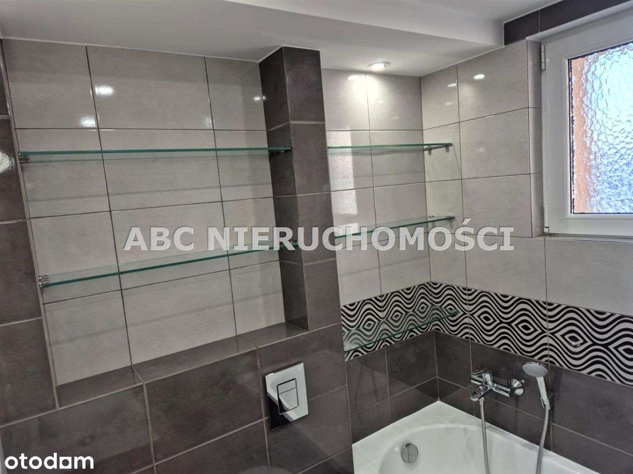 Komfortowe M-4 blisko centrum. Mieszkanie po remon-7