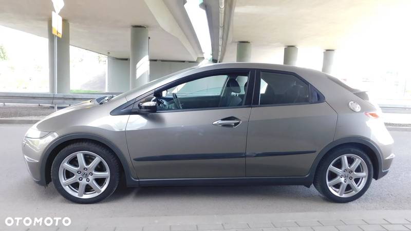 Honda Civic 1.8 Executive - 20