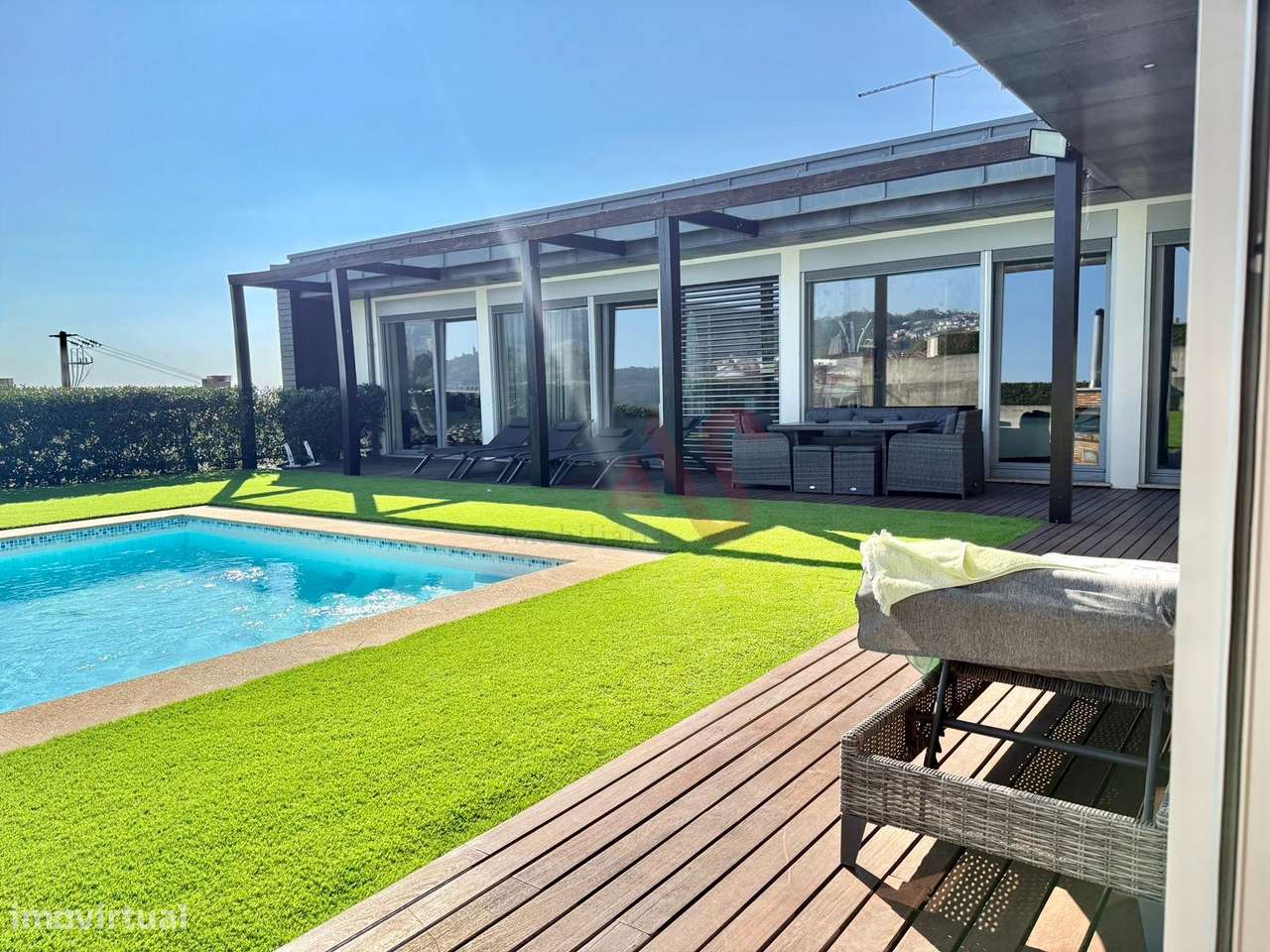 Espetacular Moradia Térrea T4 Em Azurém, Guimarães-5