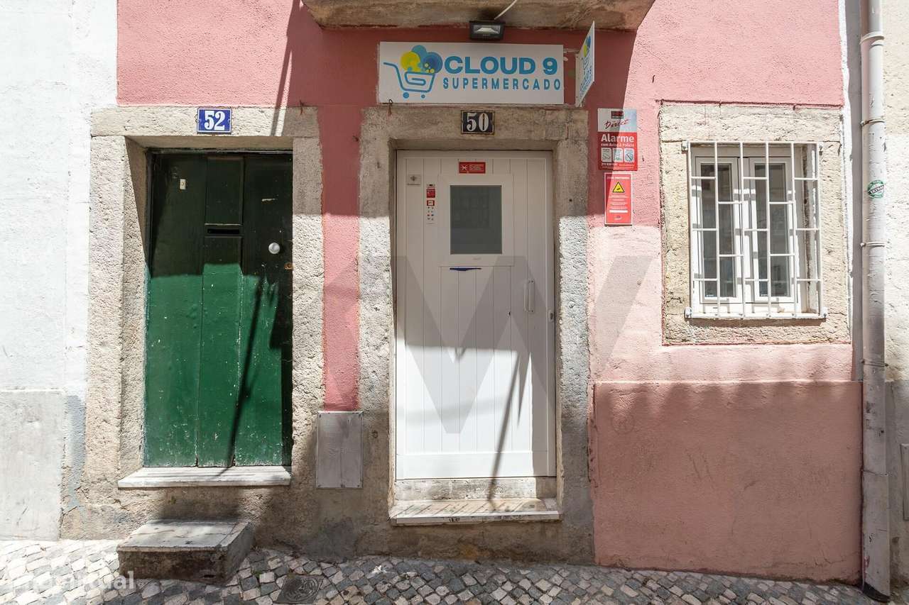 Prédio para Venda com duas frações em pleno coração do Bairro Alto, Li - Grande imagem: 2/25