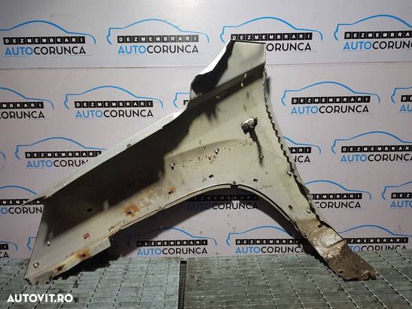 Aripa Dreapta Fata Kia Sportage II 2002 - 2009 4 Usi Gri S6 (455) - 2