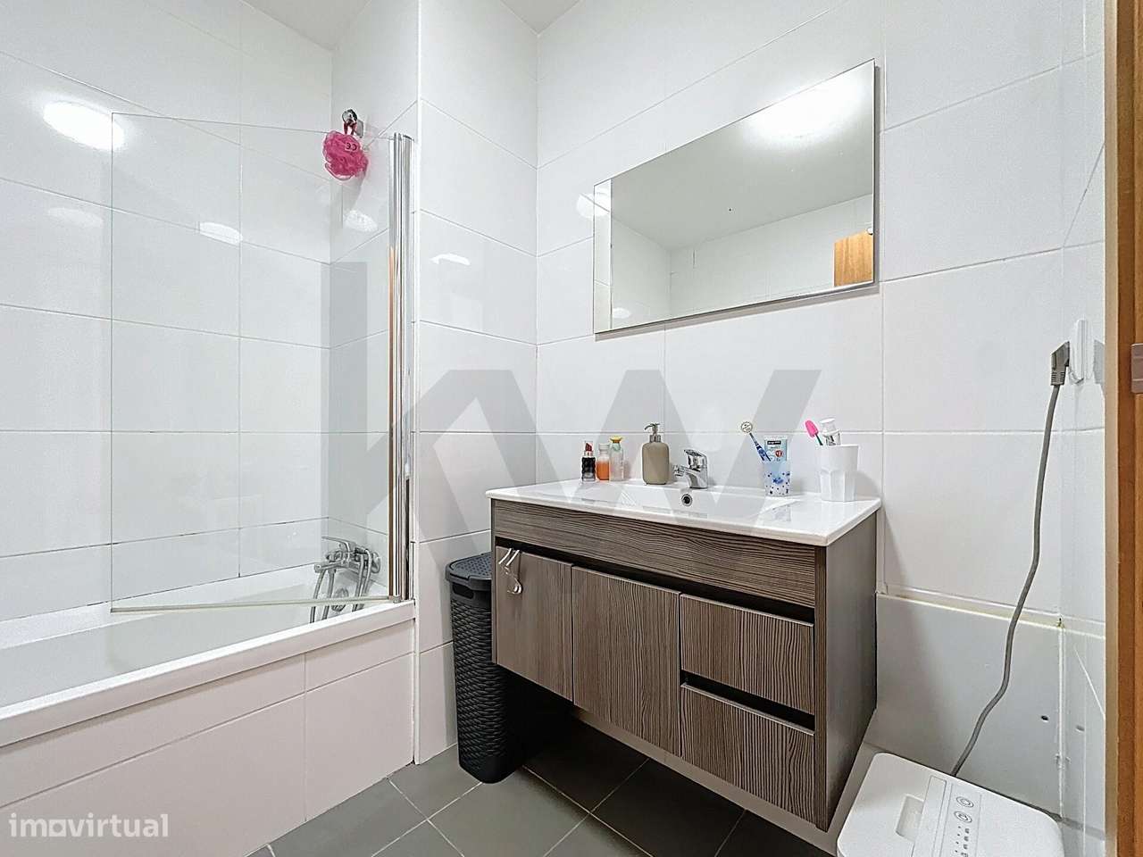 Apartamento T3 c/ 233m2 | Garagem 2 Carro | Enorme Varandas | Elevador-33