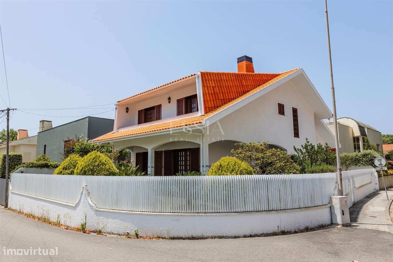 Moradia T4+1 Miramar | Moradia Arcozelo | Moradia Gaia Jardim  Garagem - Grande imagem: 4/23