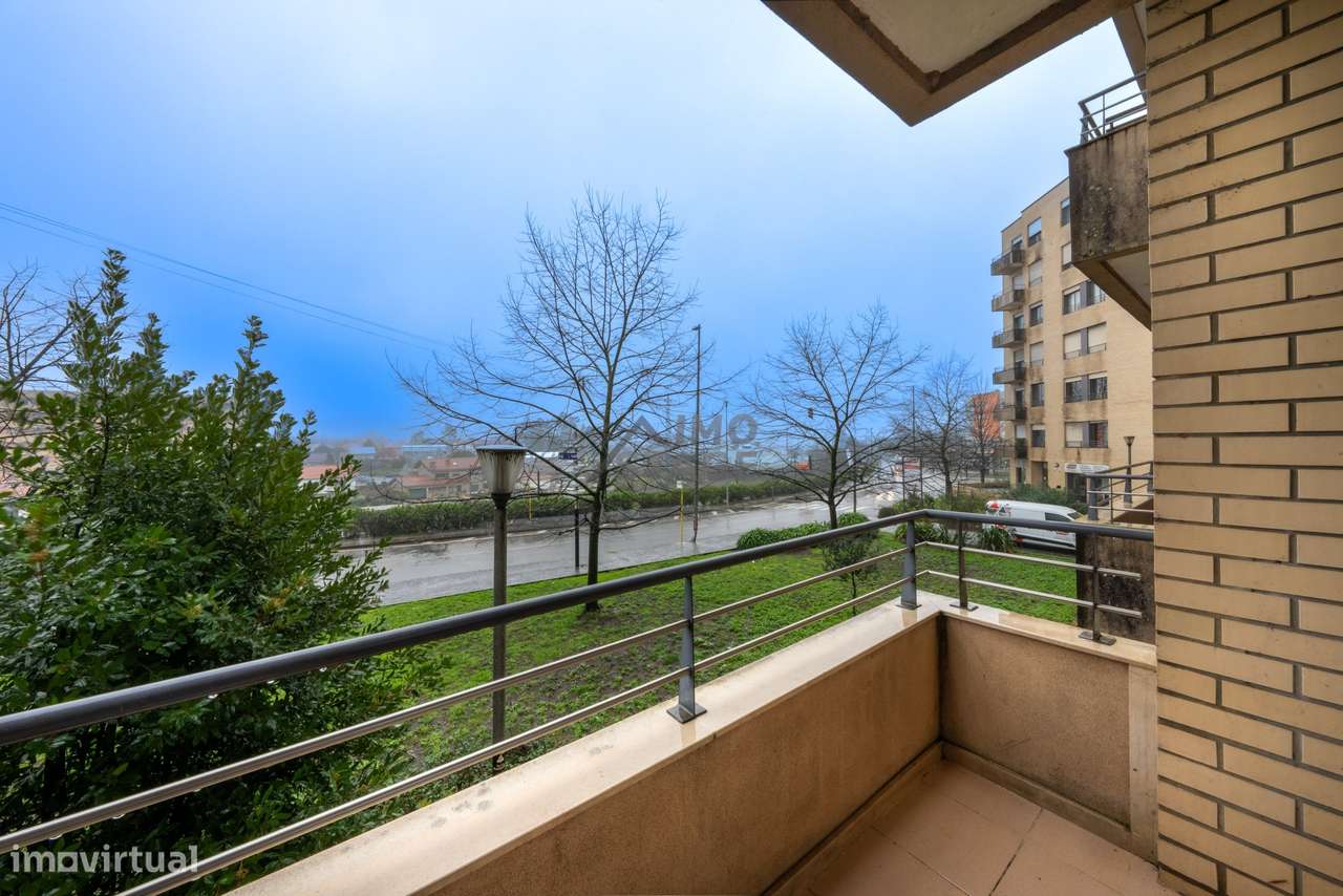 T3 com Excelente Exposição Solar | Localização Premium em Valongo-20