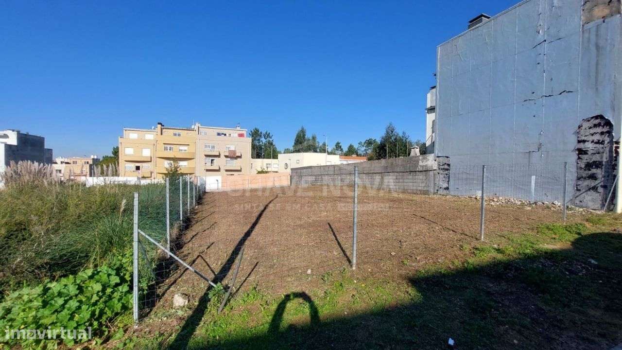 Terreno para Construção em Pedroso - Grande imagem: 2/3
