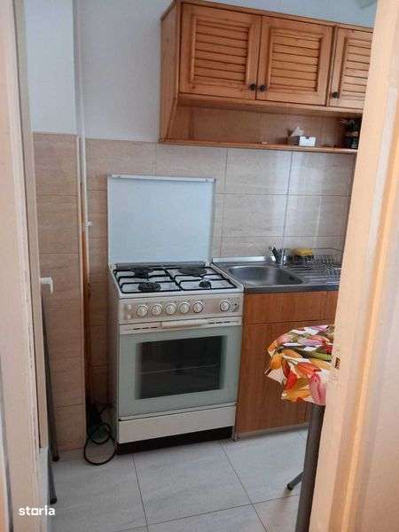 Inchiriez garsoniera - Imagine principală: 4/7