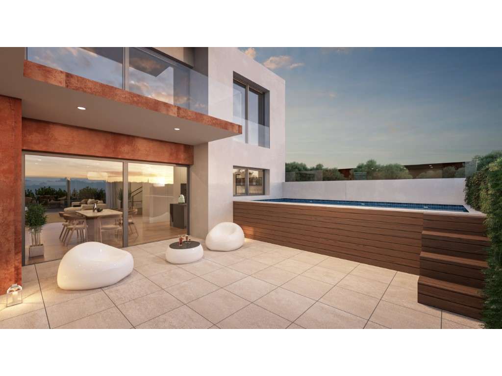 Moradia de Luxo com 4 Suites|Piscina|Cinema Privado| Lavandaria|Gar...-1