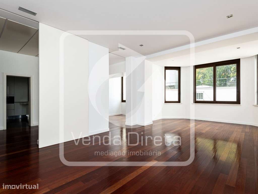 Apartamento T4 com 257 m² nas Avenidas Novas Elegância, Espaço e Lo... - Grande imagem: 4/28