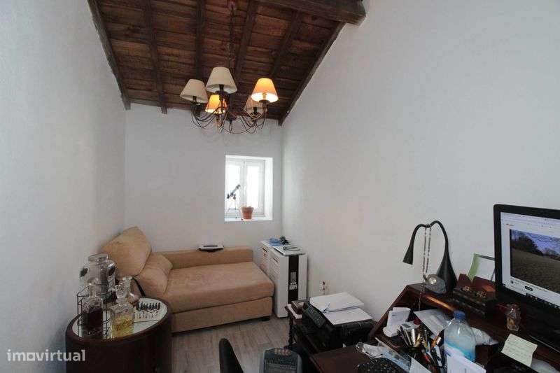 Moradia em Sousel, Renovada e Pronta a Habitar - Grande imagem: 4/12