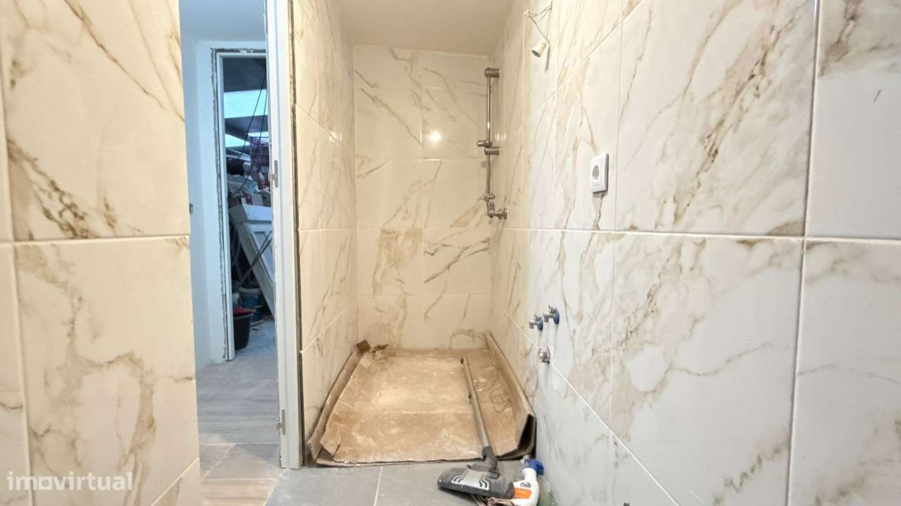 Moradia T3 + T1 Remodelada em Ermesinde-14