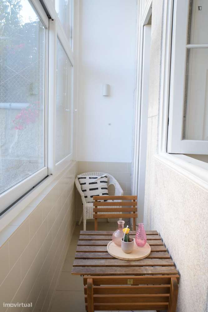 Apartamento com 2 quartos - localizado em Cedofeita Porto - Grande imagem: 2/8