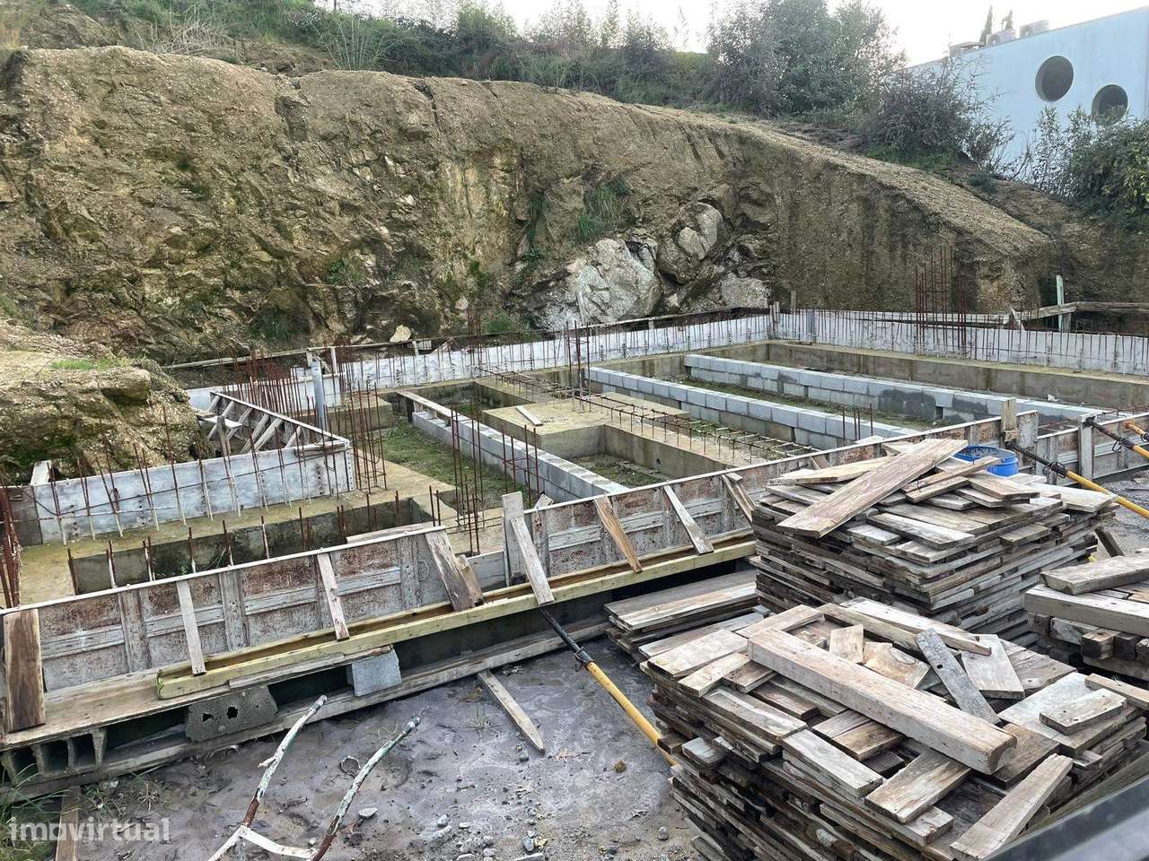 Terreno com Projeto Aprovado para Moradia em Vila Nova de Famalicão-21