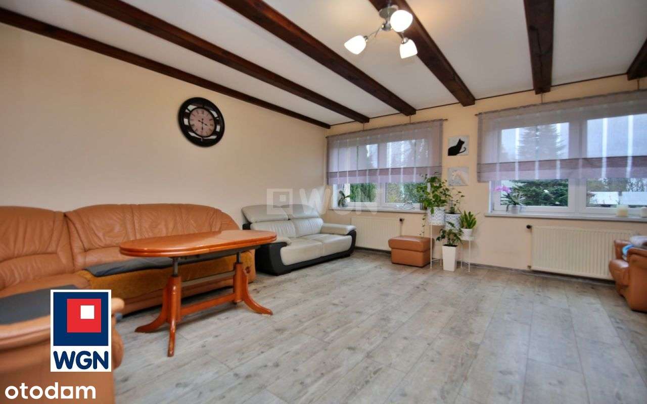 Atrakcyjny dom w cichej okolicy-4