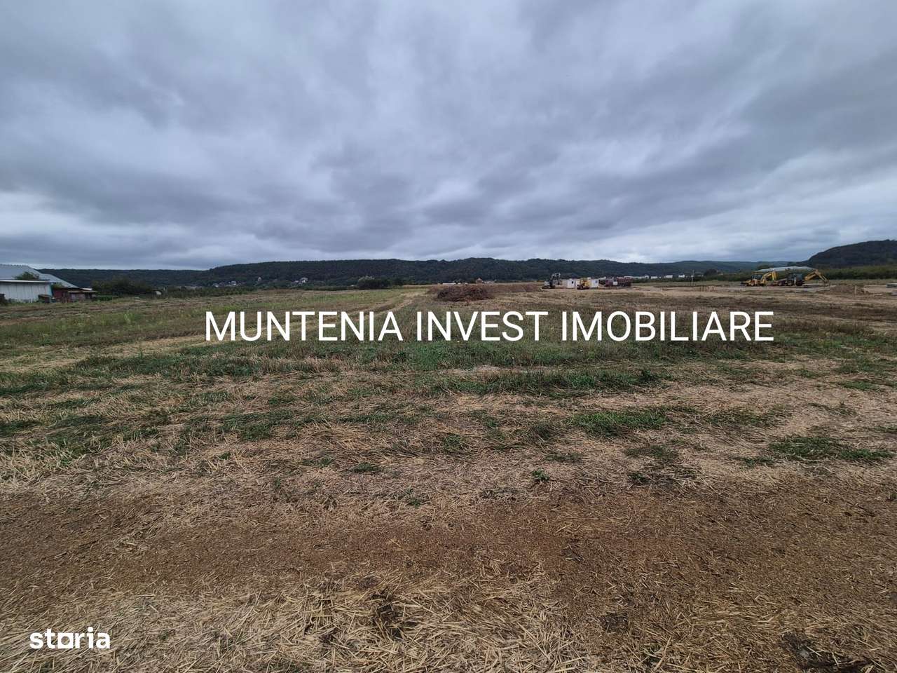 Teren intravilan  57000mp. posibilitate parcelare, Zona Mărăcineni-0