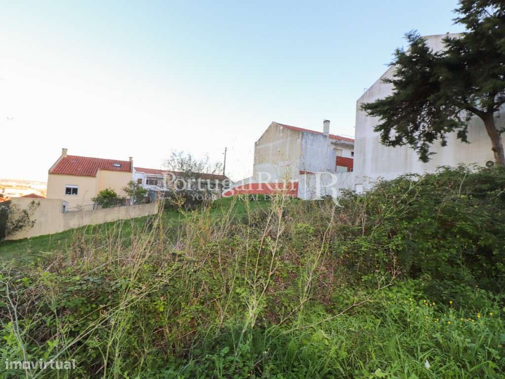 Lote para construção com 350,94 m2 - Grande imagem: 4/8