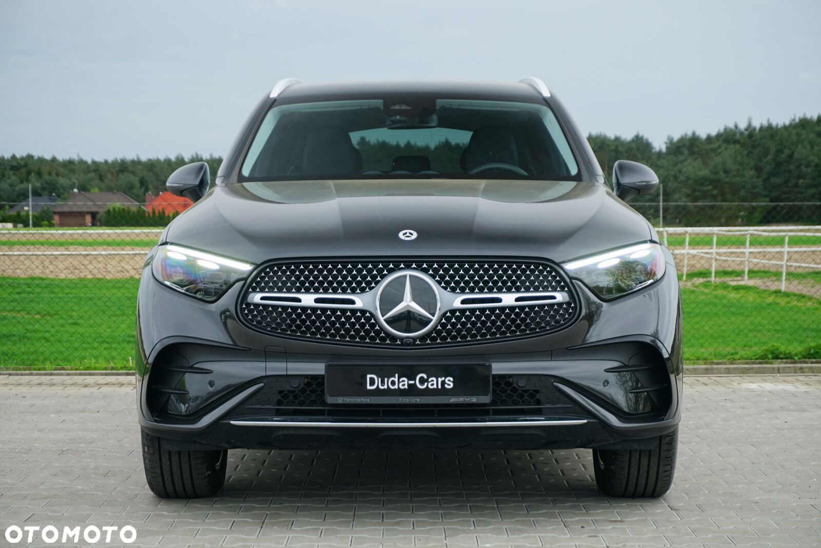 Mercedes-Benz GLC - 4