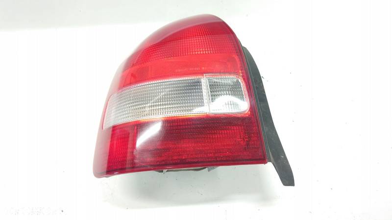 Lampa tył lewy tylna lewa Honda Civic VI 3d lift 1999-2001 2000 - 1