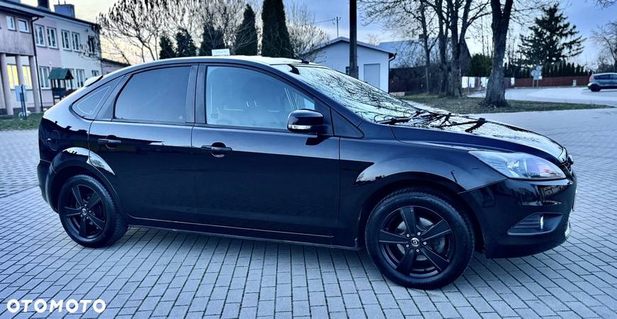 Ford Focus Turnier 1.8 Ghia - 5