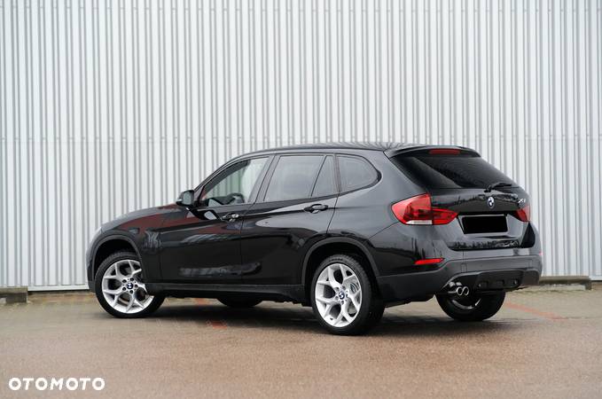 BMW X1 sDrive20d EfficientDynamics - 8