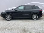 Porsche Cayenne Standard - 17