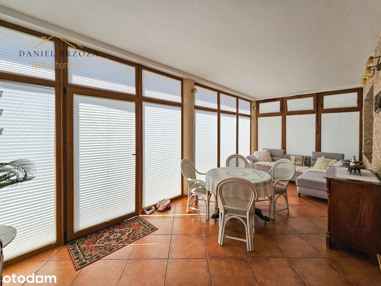 Wyjątkowa posiadłość nad rzeką z prywatnym lasem z 6 ha działką-7