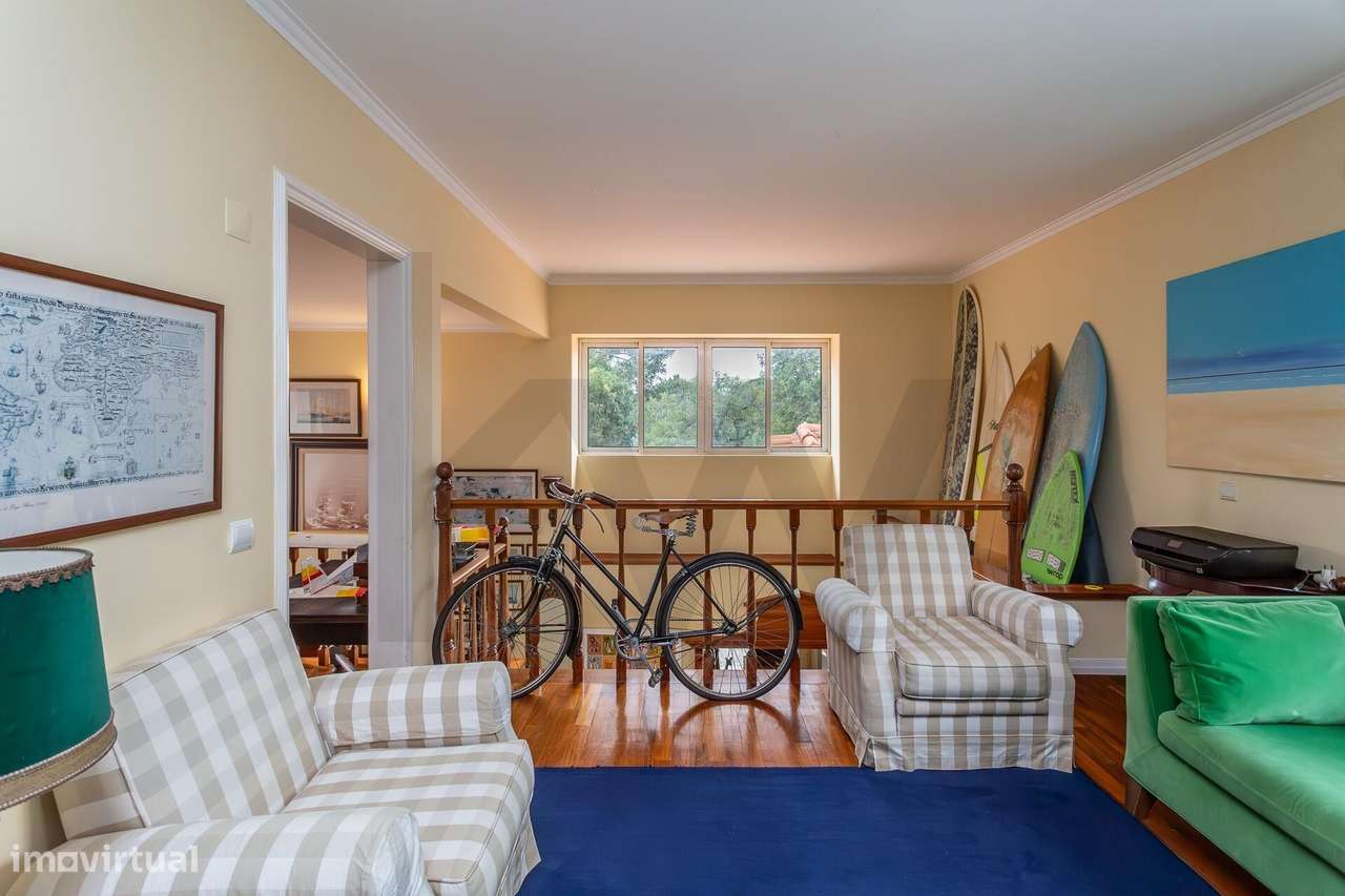 Moradia de Luxo T3 + 1 com Piscina e Jardim Privado em Alcabideche, Ca-57