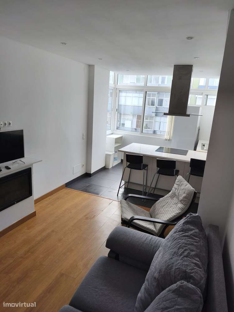 Apartamento T1 Iluminado em Paços de Arcos, - Grande imagem: 5/15