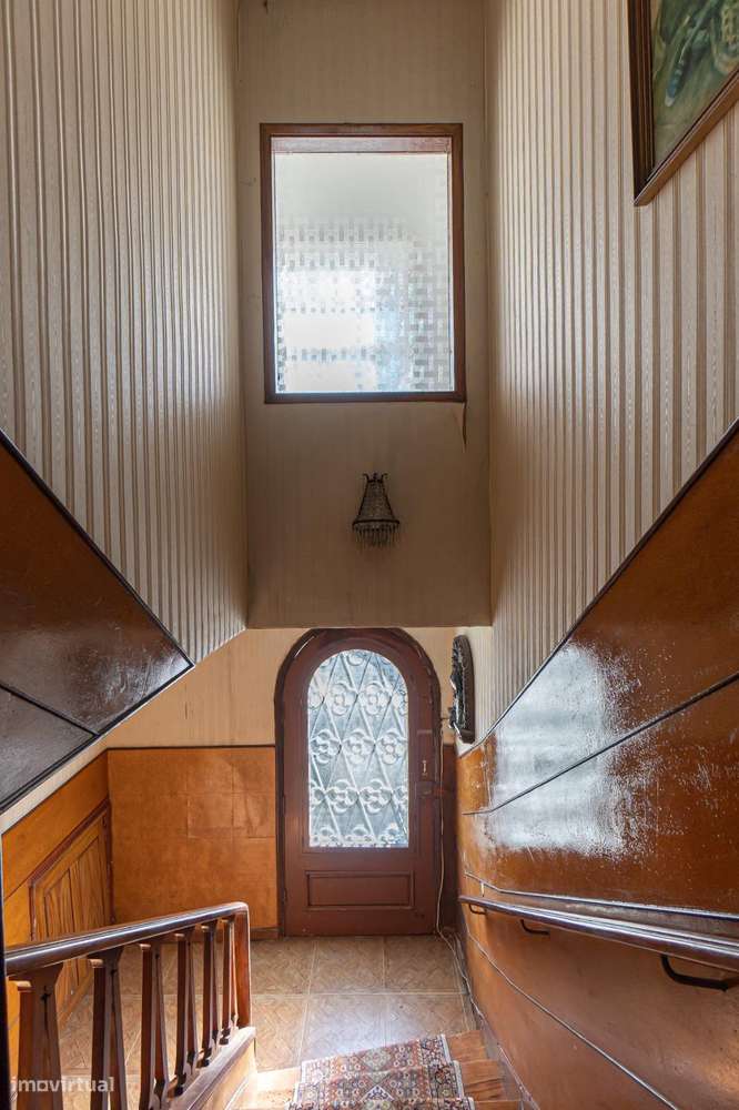 Casa c/ História e Potencial Extraordinário, Zona Tradicional do Porto-13