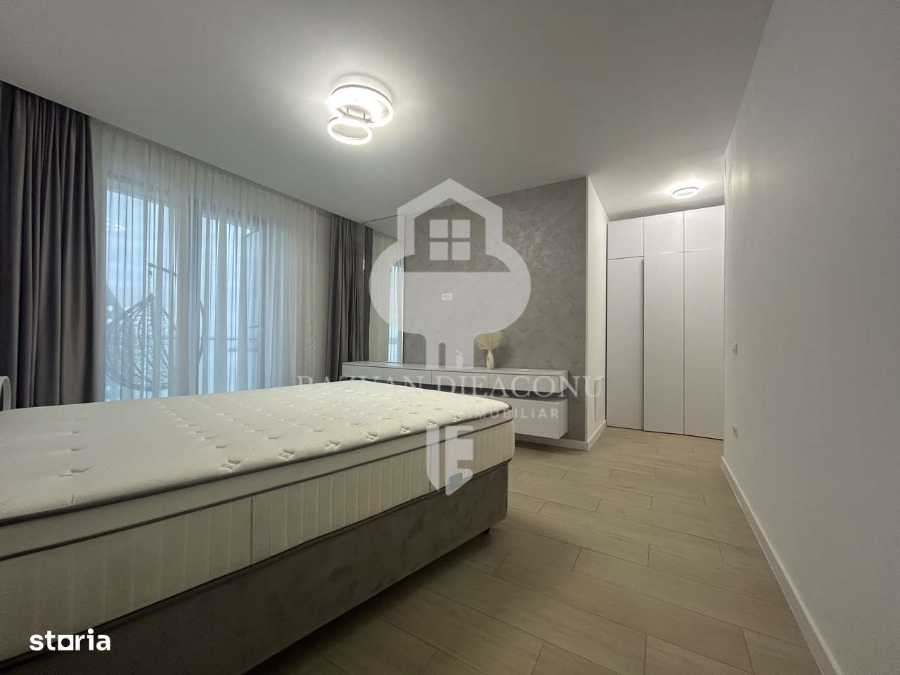 Apartament premium de închiriat - Imagine principală: 2/7
