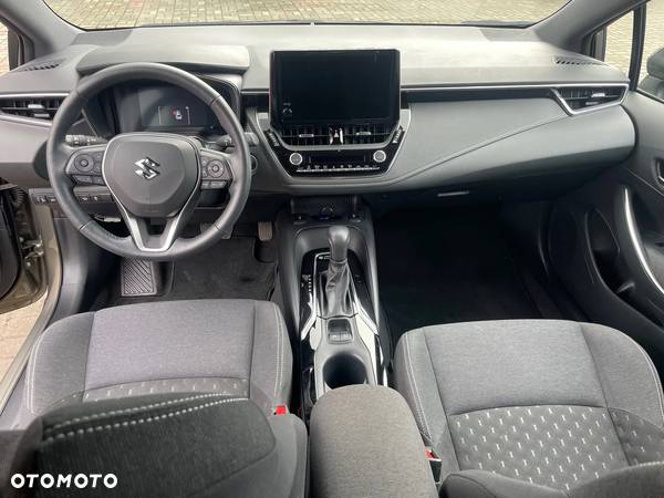 Suzuki Swace 1.8 Hybrid Premium Plus CVT - 4