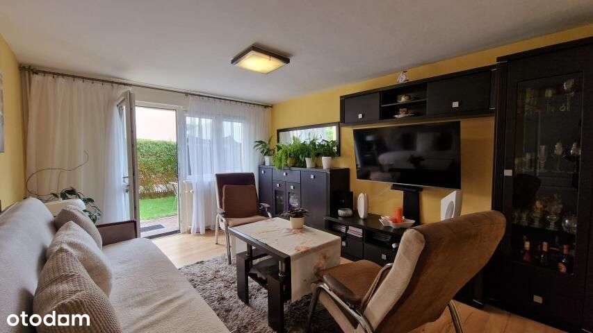 Dom z pokojami do wynajęcia + pawilon Dźwirzyno-3