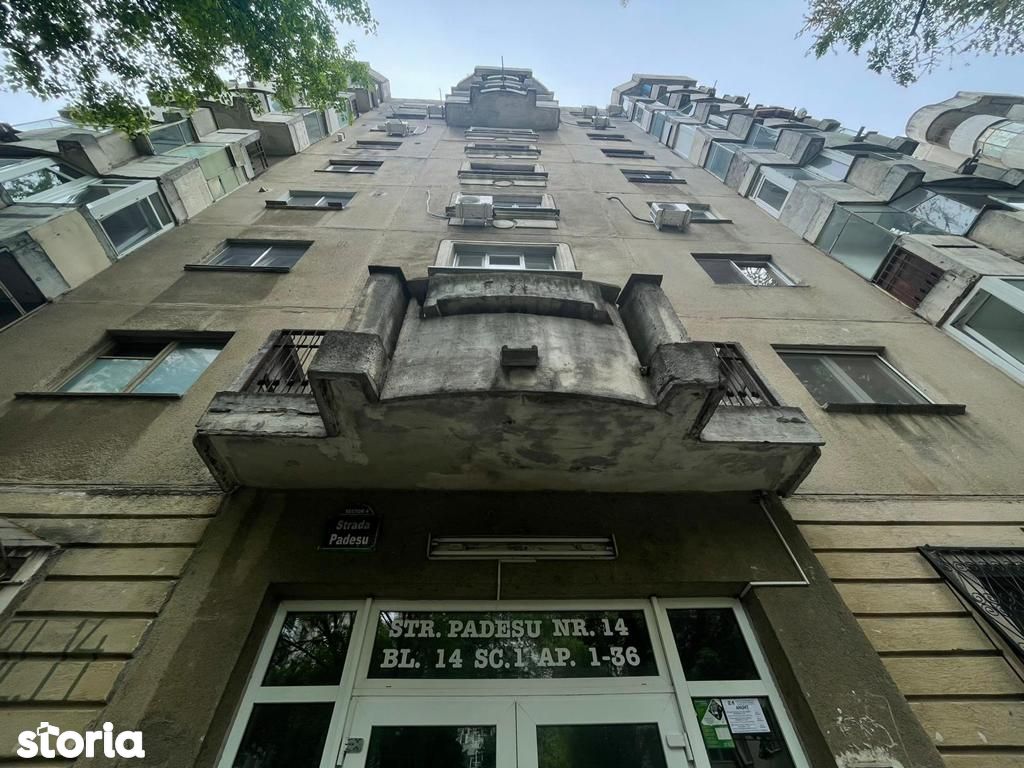 Apartament 2 camere, decomandat, Metrou Constantin Brancoveanu .
