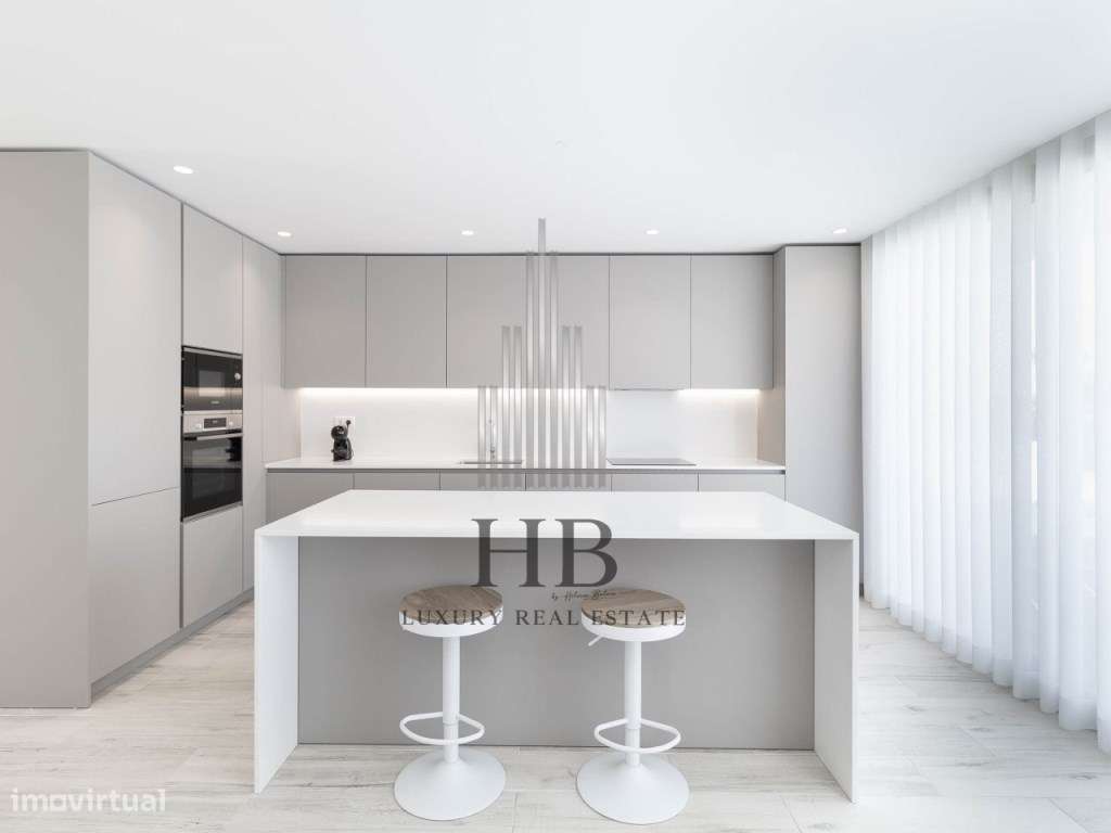 Moradia T3 de Luxo NOVA com Jardim e Piscina | Gouveia | Sintra-7