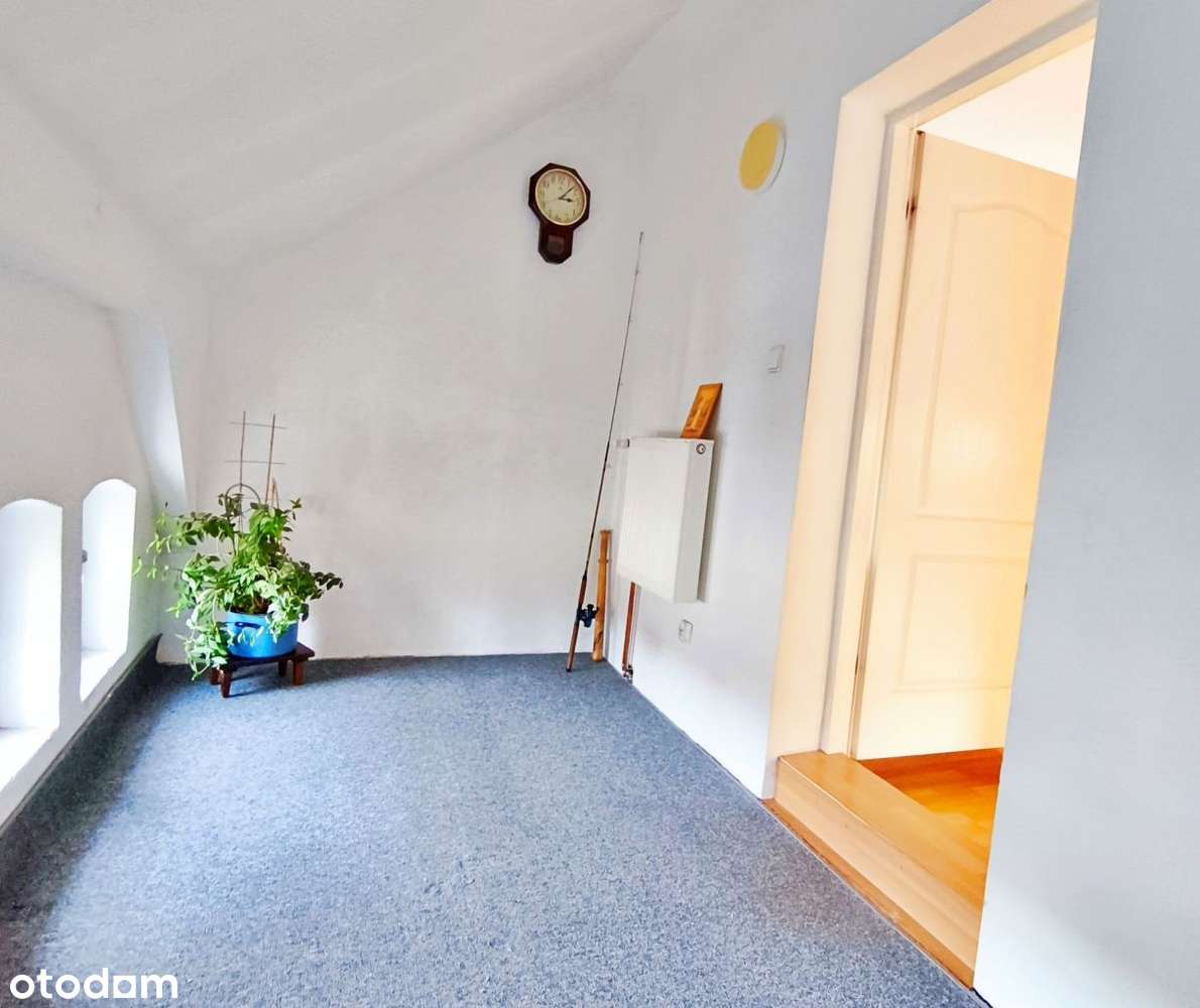 w kamienicy w centrum Olsztynka-6