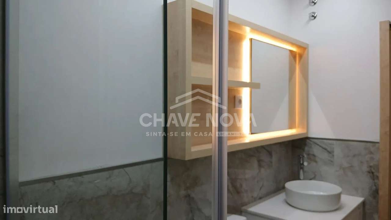 Estúdio T0 Novo em Faria Guimarães - Porto - Grande imagem: 4/19