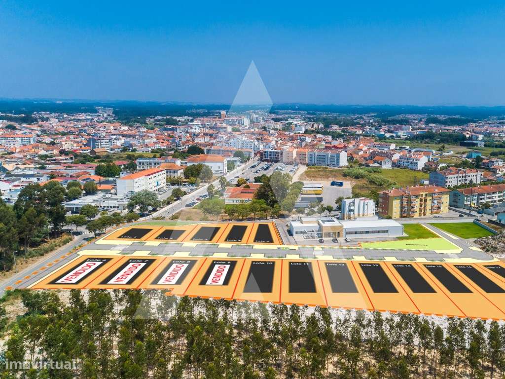 Lote Terreno Urbanizado para Moradia Térrea - Centro de Ovar Junto ... - Grande imagem: 3/21