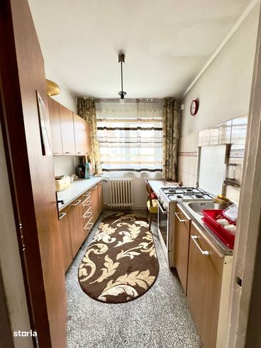 Apartament 3 cam decomandat,parter langa Piata Berceni, bloc anvelopat-1
