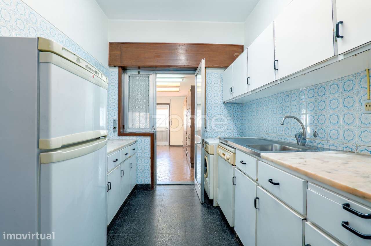 Apartamento T3+1 com Terraço 35m² – Ideal para Família ou Investime...-9