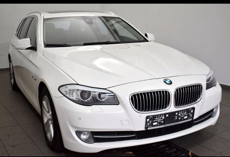 BMW 5 Series F10/F11/F07 [2010 - 2017] 520d 2013