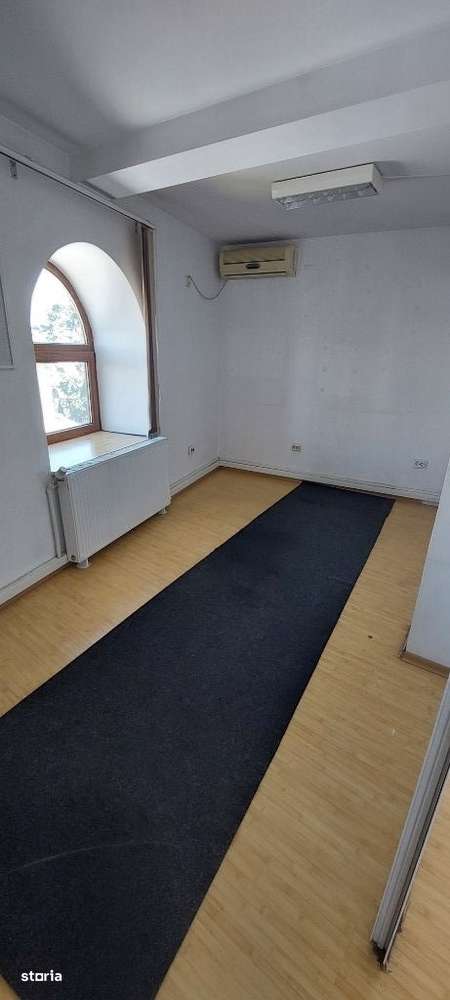 Spațiu Central ! - Imagine principală: 4/6