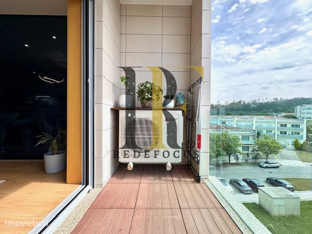 Fantástico Apartamento T2 Moderno em Santa Maria da Feira-16