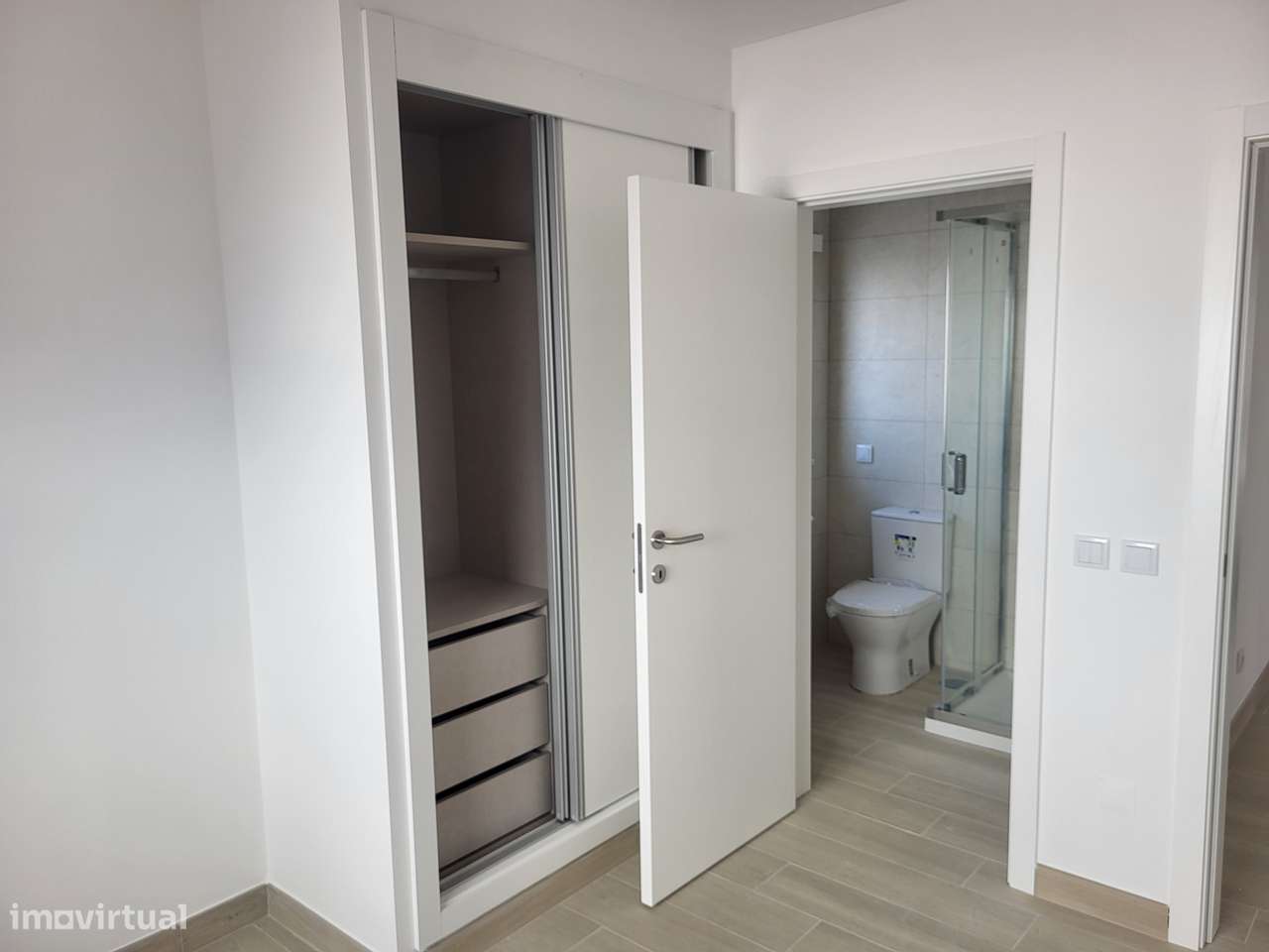 Condomínio Pés na Água T0 e T1 Duplex, na Praia da Lota, Algarve-22