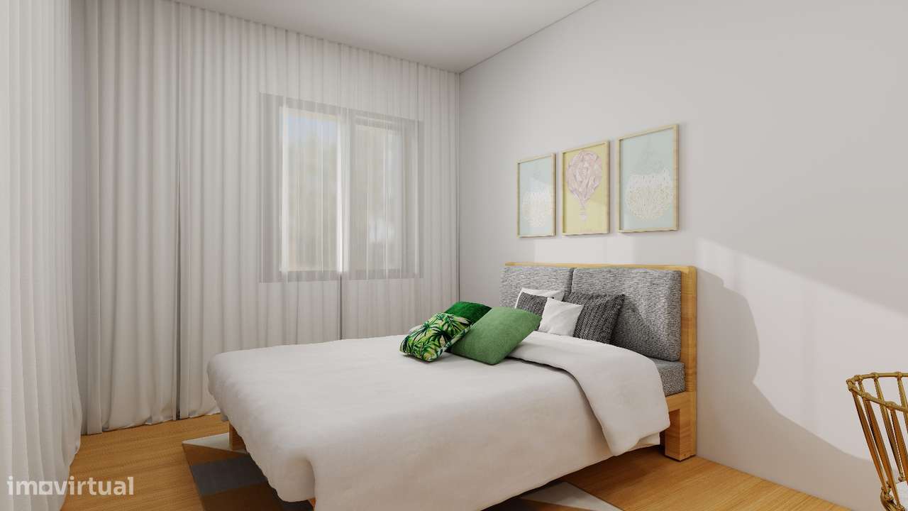 Apartamento T3 com varanda, garagem e ar condicionado-0