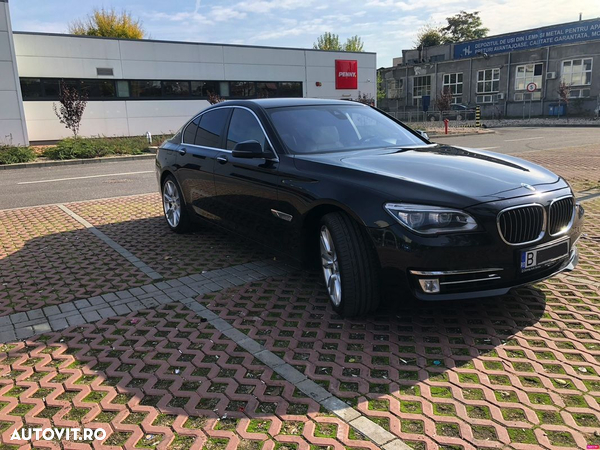 BMW Seria 7 750d xDrive - 2