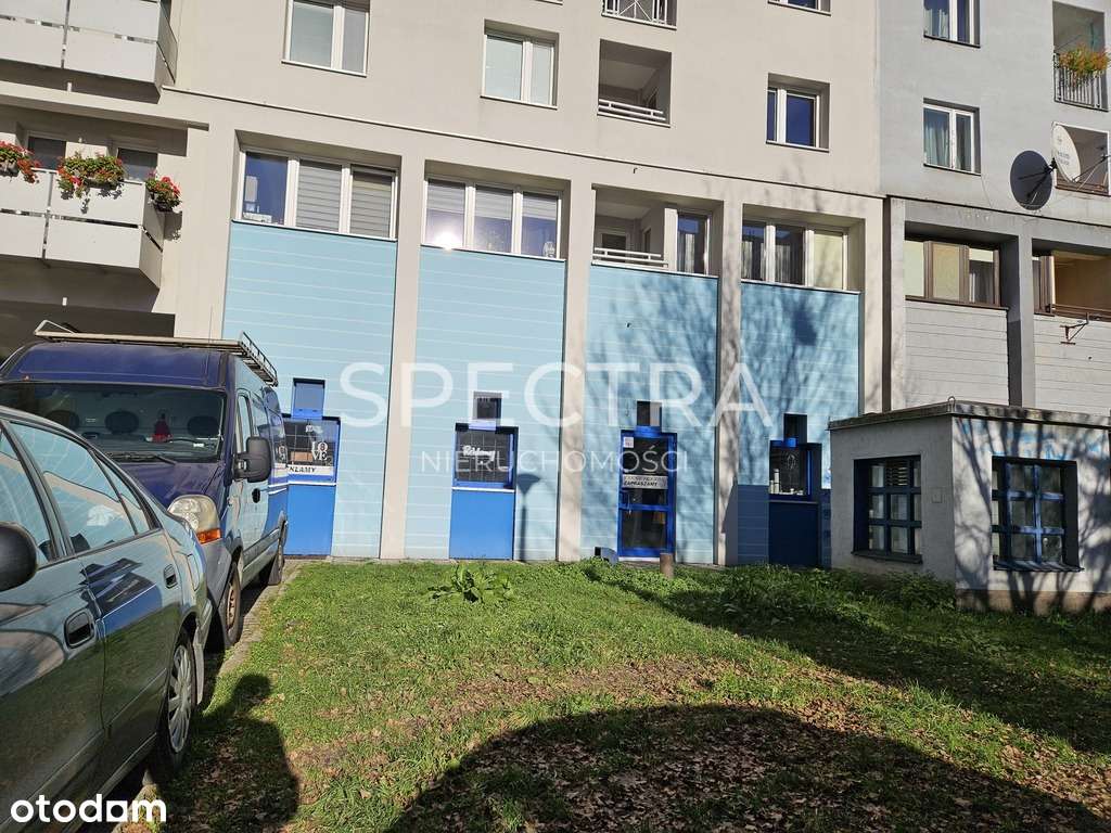 Przestronny lokal użytkowy 100 m²-11