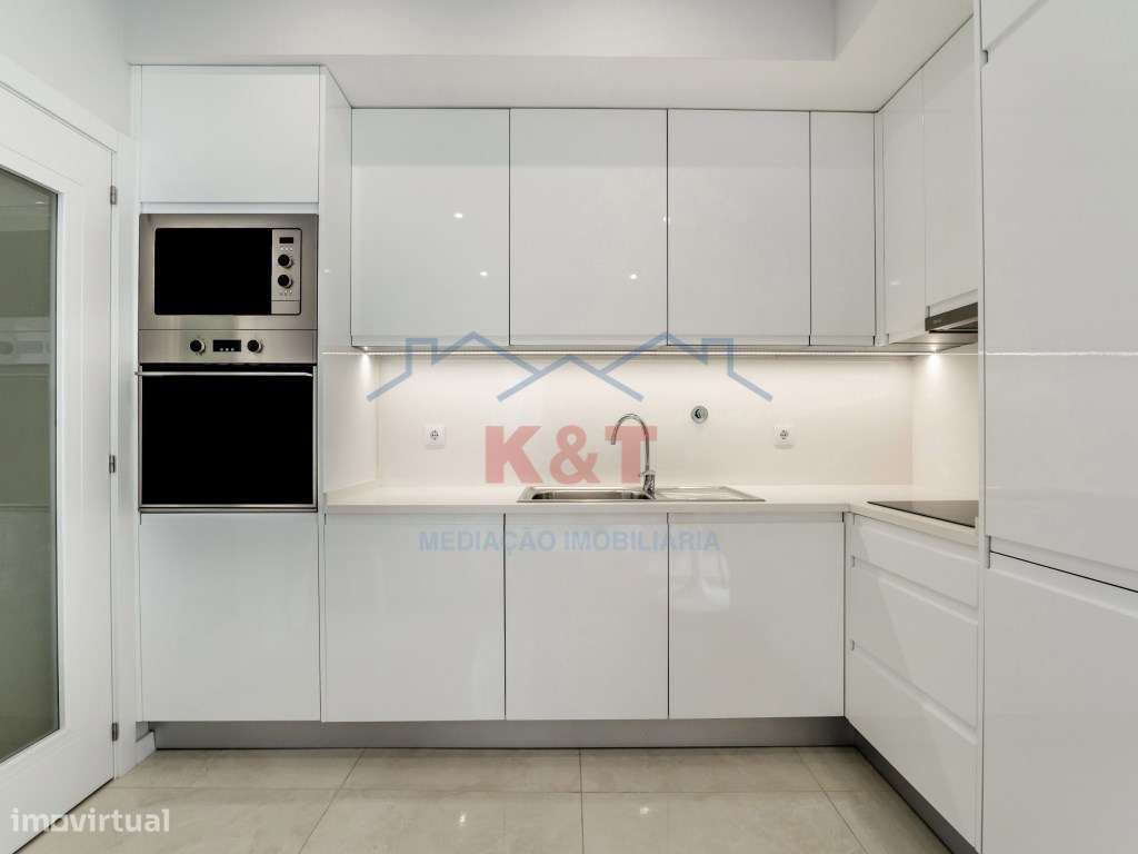 Apartamento T1 NOVO - Arrendamento até Maio - Grande imagem: 5/33