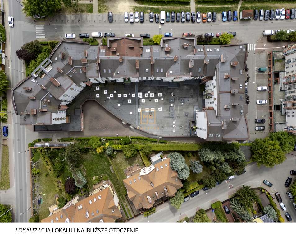 Okazja! Lokal 929,7 m2 za 2.500.000 blisko centrum-17