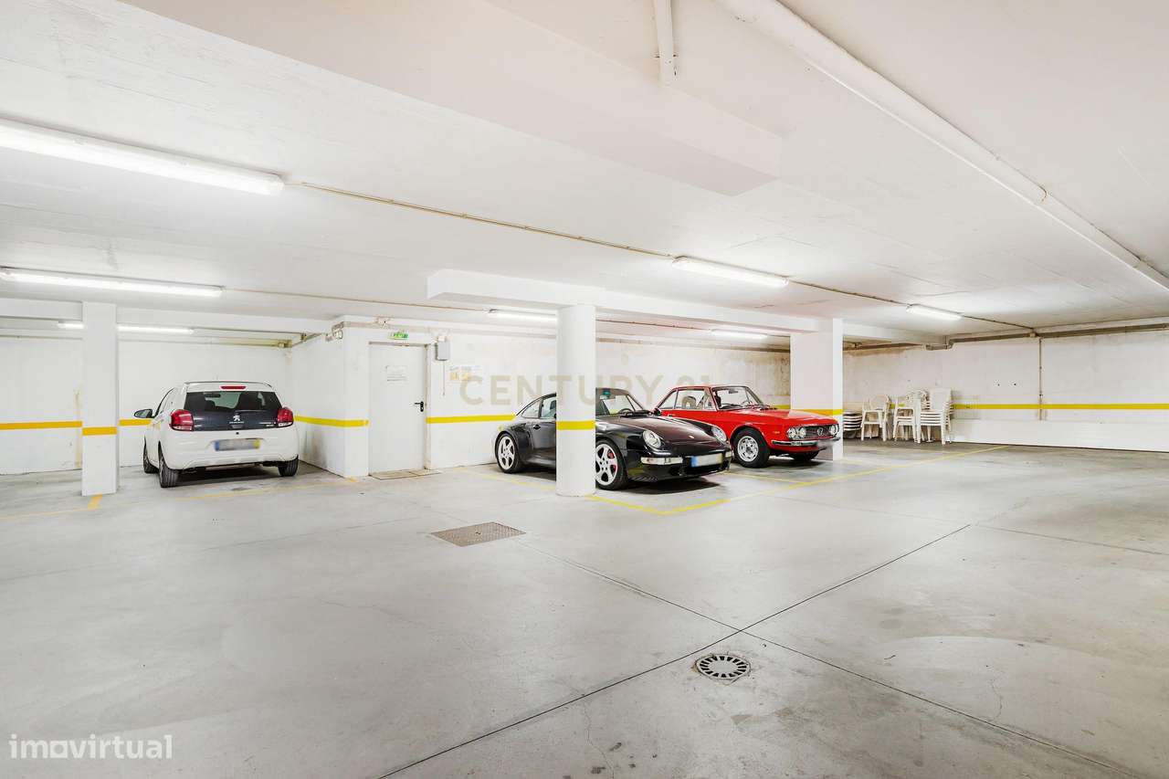 Moradia T3 Cascais venda | Jardim Privativo e Vista para o Parque Natu-32