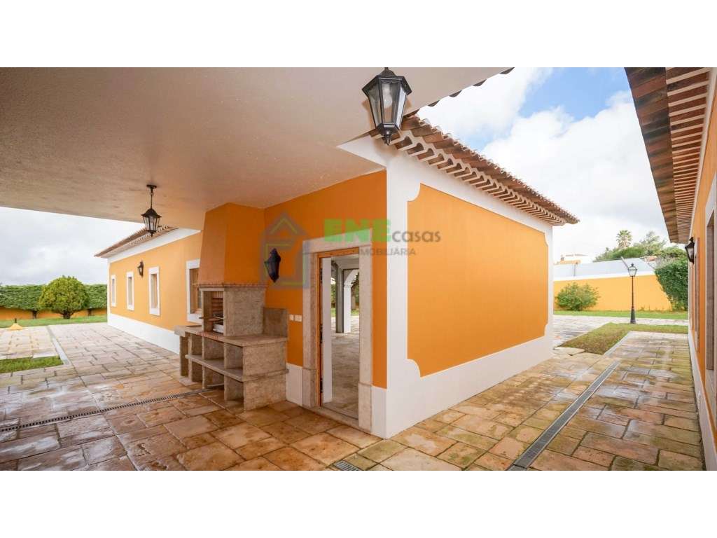 Quinta com Moradia T4 e Piscina em Póvoa de Cima - Grande imagem: 4/30